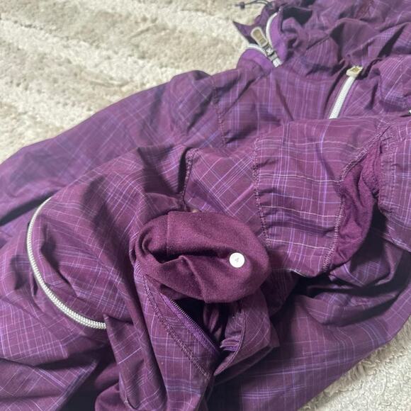 Lululemon Run Hustle Zip Hooded Jacket - Picture 8 of 8